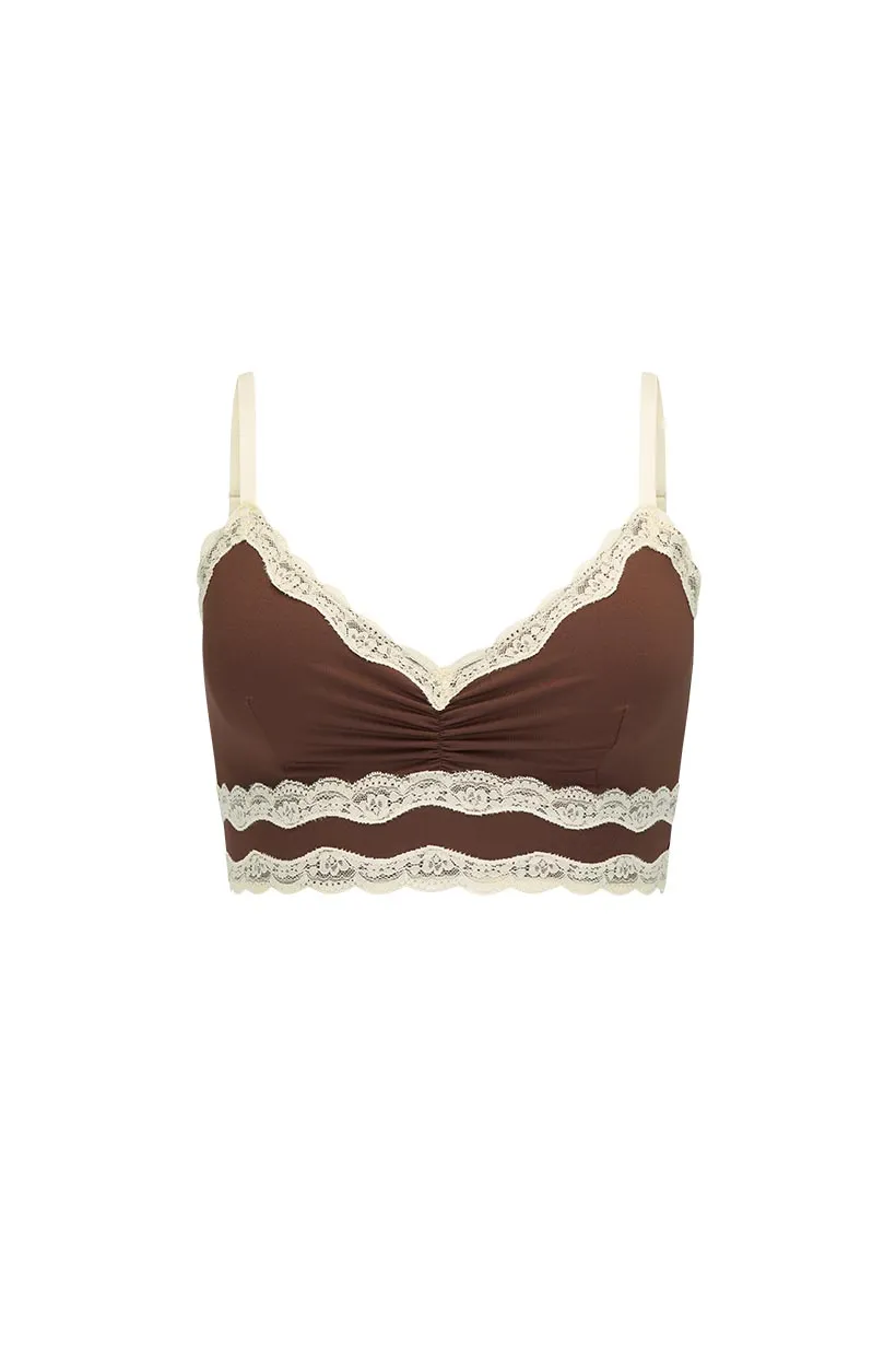 Amour Lace Bralette Coconut warna putih dari Joy368