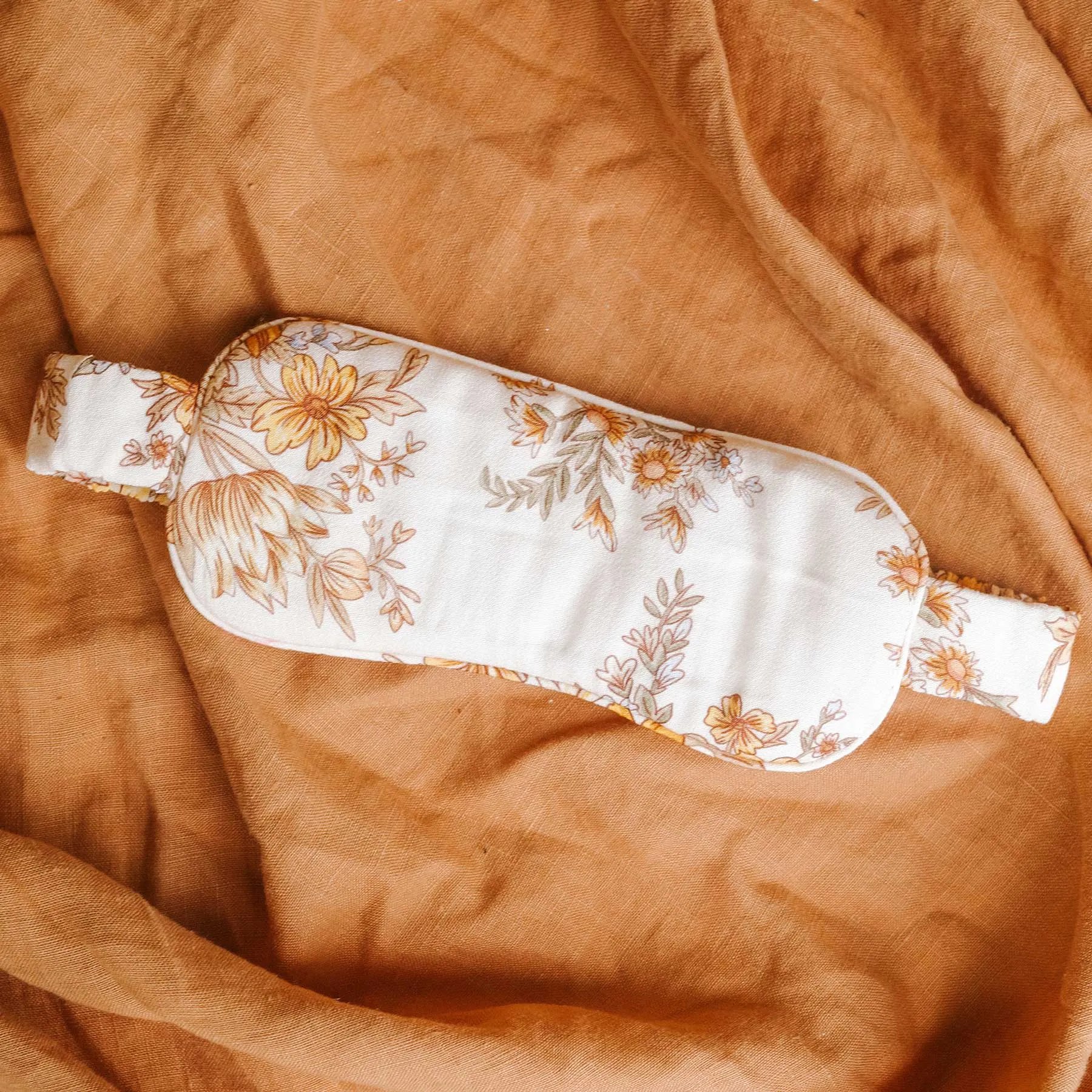 Meadowland Eye Mask Cream dari Joy368