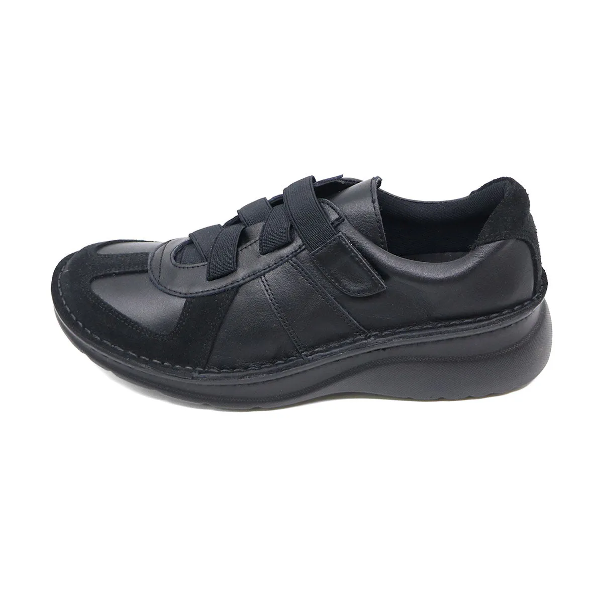 TONA Black Real Support Sneakers koleksi eksklusif dari Joy368