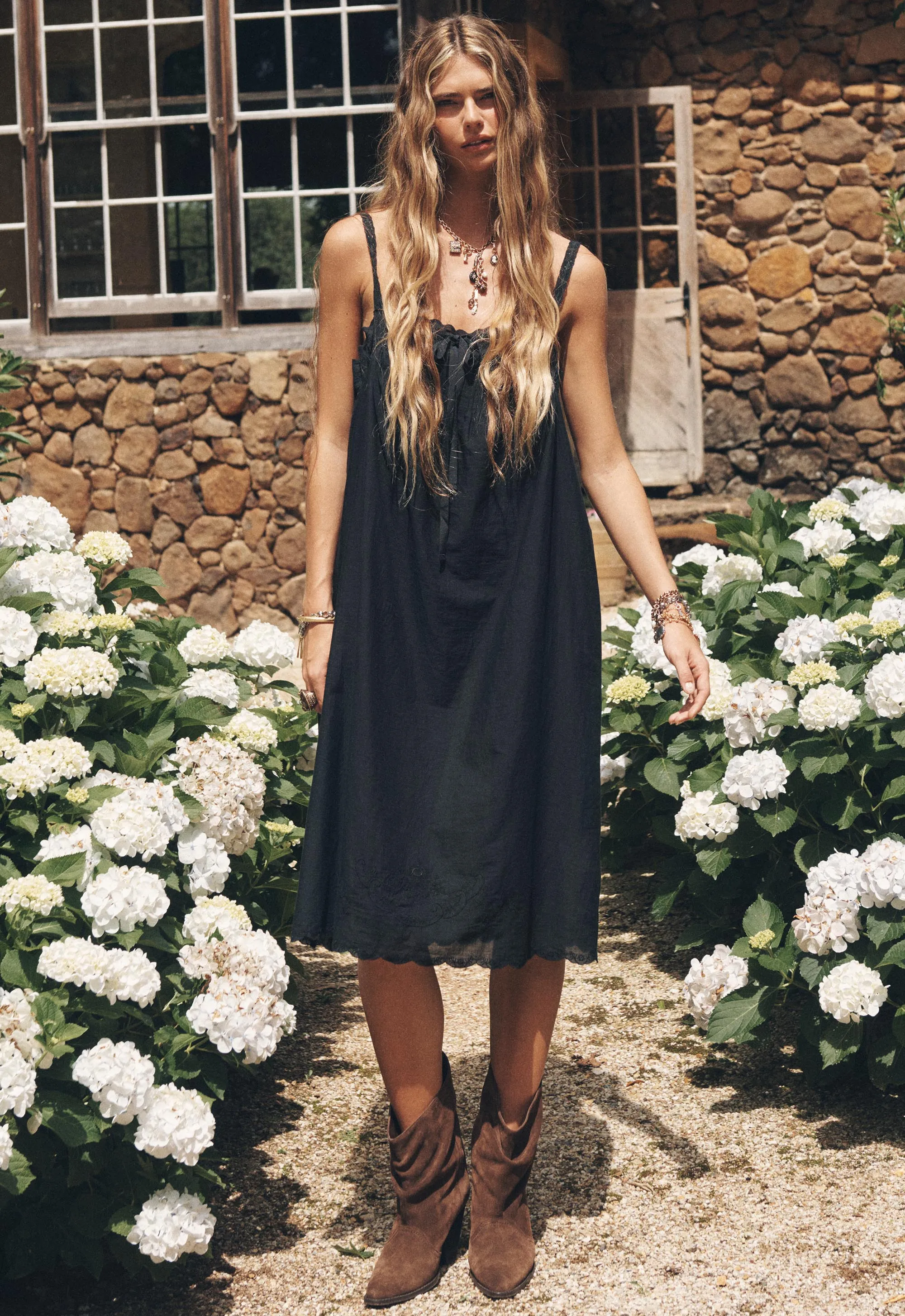 Vintage Petticoat Midi Dress Onyx elegan di Joy368